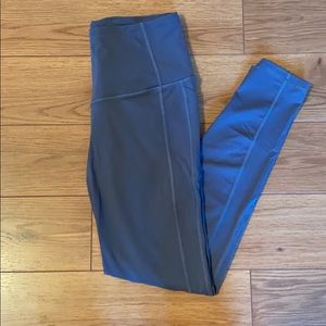 Total Knockout by Victoria’s Secret leggings